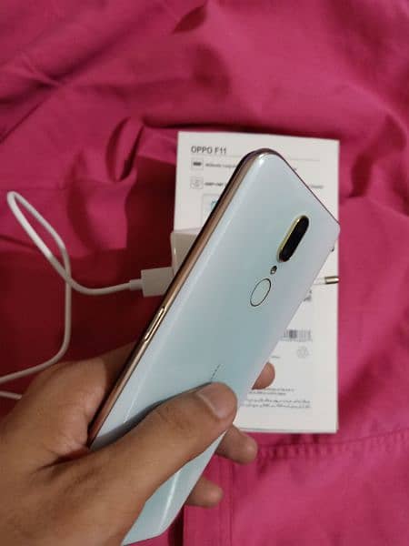 Oppo F11 126Gb+6Gb Lush Condition,,Fastest Mobile Box and Charger 3