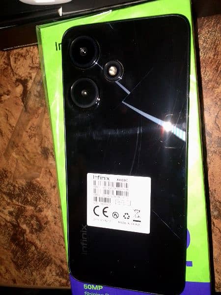 Infinix 8 128 10 by 10 condition 03214200596 7
