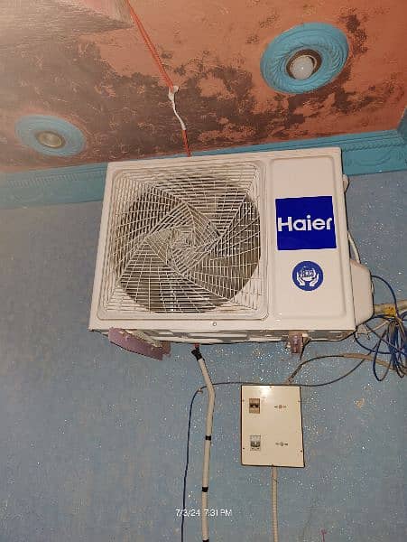 Haier 12cf r32 ton ac just 11 month use non inverter 1