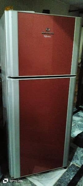 fridge full size bahut acchi fridge hai 0