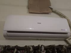 Haier 1 Ton "DC inverter"