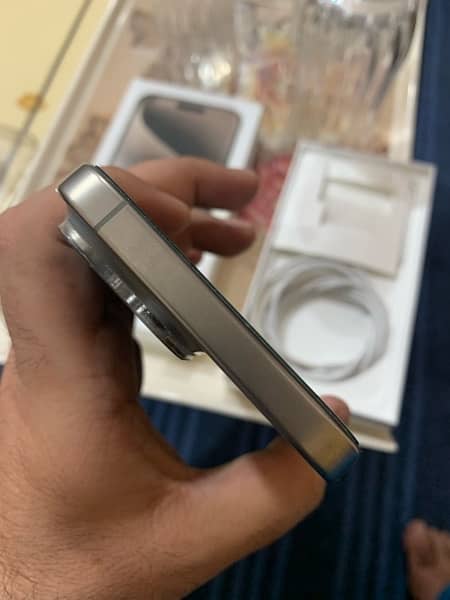 iPhone 15 Promax 256GB 4