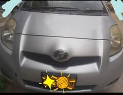 Silver Toyota Vitz 2009 0