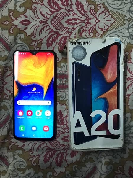 SAMSUNG A20 (with box) 1