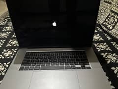 MacBook Pro (16-inch, 2019) 0