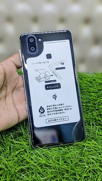 AQUOS R3 *PTA APPROVED* 0