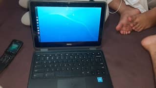 Chrome Book 11 4GB 32GB 0