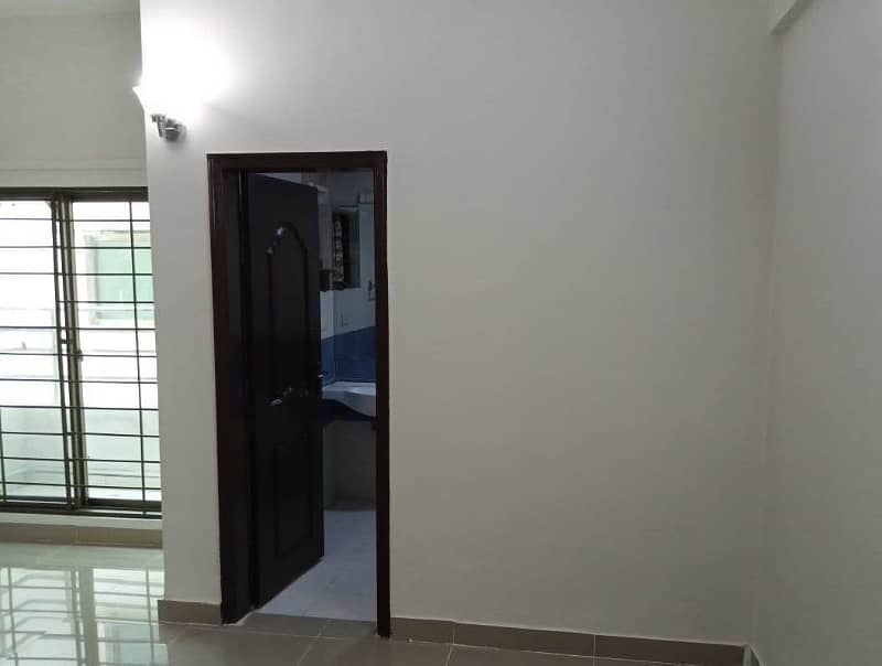 3 Bed Apt Available for rent in Askari 11 Lahore 9