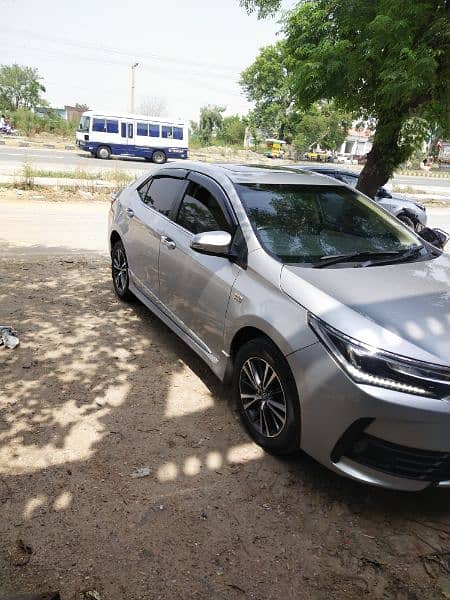 Toyota Corolla Altis 2019 1