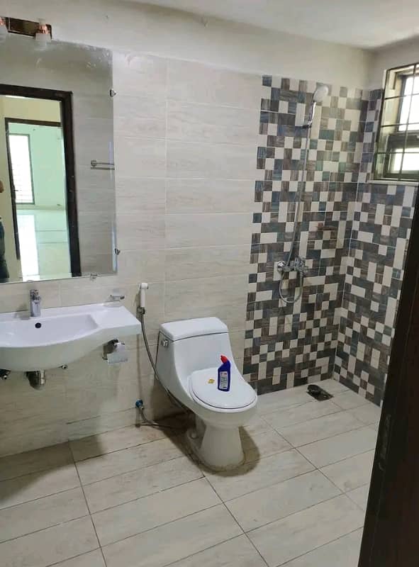 3 Bed Apartment For Sale In Askari 11 Lahore 3