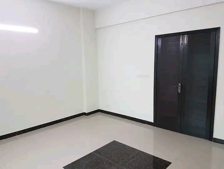 3 bed apartment available for rent 3