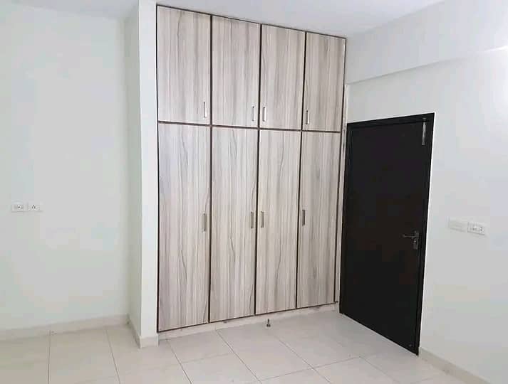 3 bed apartment available for rent 5