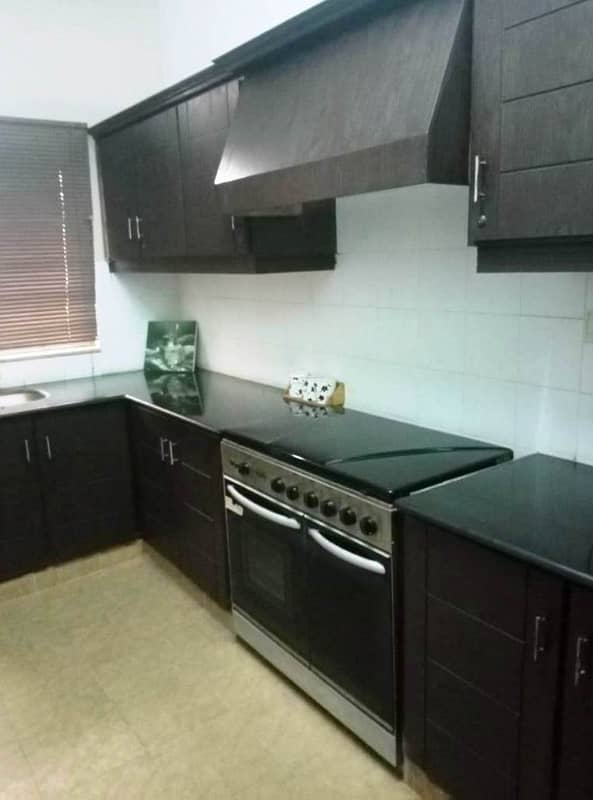 2 Bed Flat Available For Rent 18