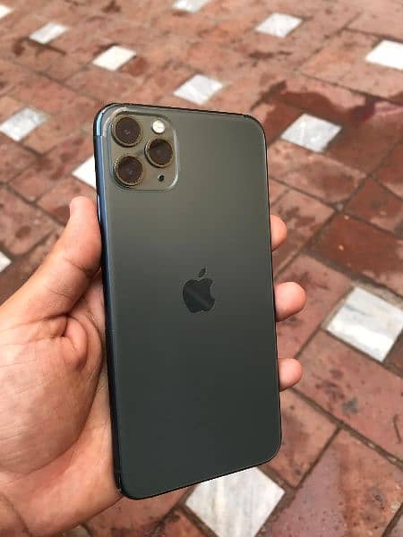 I phone 11 pro max 64GB Non Pta 0