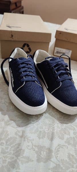 ONE Degree Sneaker For Sale 5