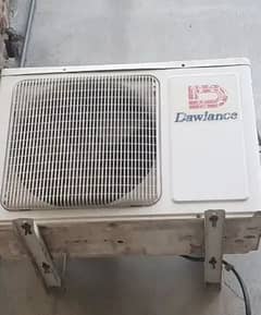 Dawlance 1.5 ton AC Splitter