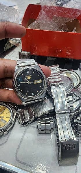 Vintage Seiko 5 watches 3