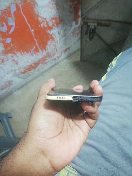 Huawei P8 lite hi 4