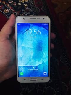 Samsung galaxy J7 0