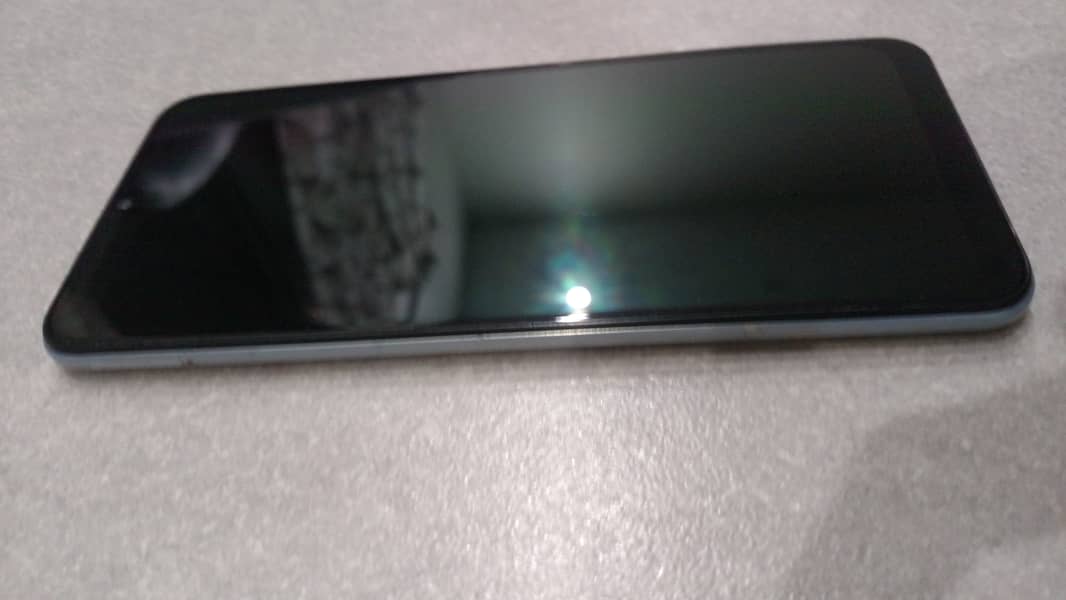 Samsung A50 4/128 all ok 9/10 condition only fingerprint not working 8