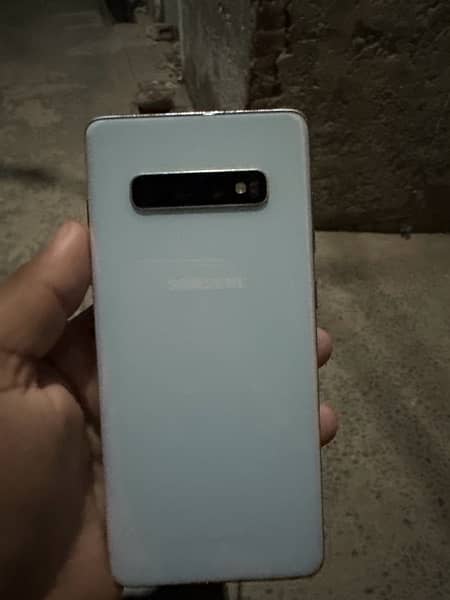 samsung s10 plus 1