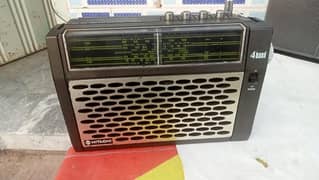 Radio Hitachi 4 bands