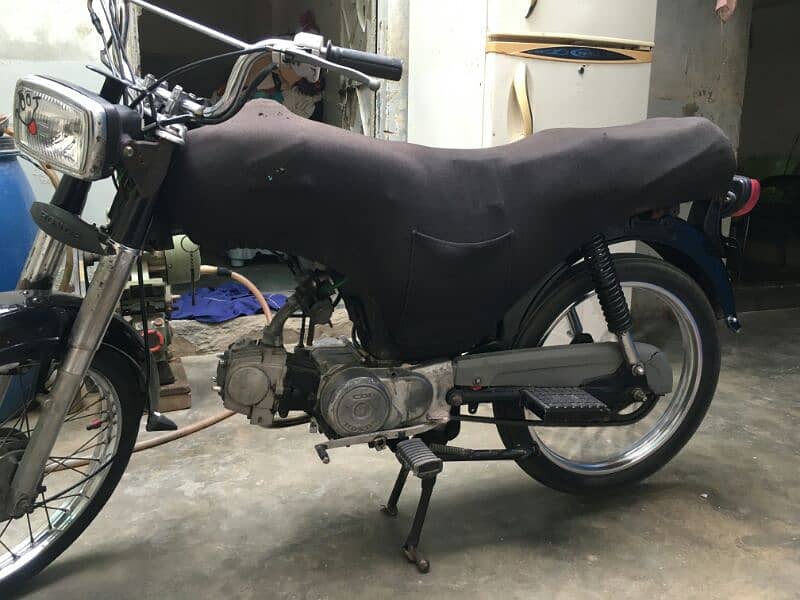 Honda Cd70 2