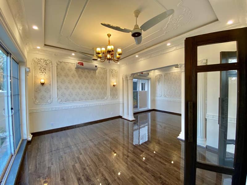 Outstanding Luxury 1 Kanal House Is Available For Rent In PHASE 5 DHA, Lahore. 25