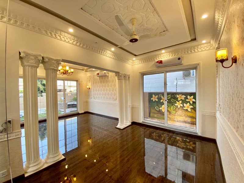 Outstanding Luxury 1 Kanal House Is Available For Rent In PHASE 5 DHA, Lahore. 28