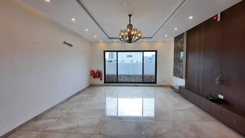 1 Kanal House Is Available For Rent In Dha Phase 7 Block Y, Lahore. 21