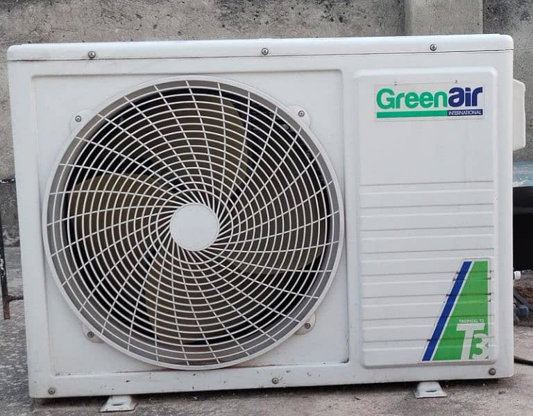 Green air split type AC 1.5 ton for sale 3