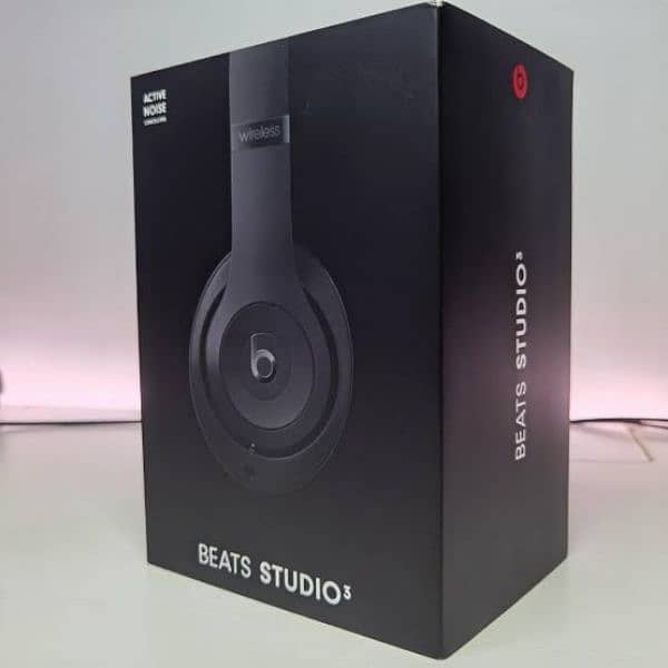 Beats Studio 3, Box packed for sale. 0