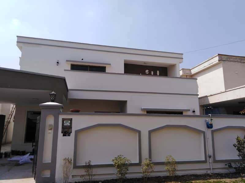 One Kanal House Of Paf Falcon Complex Near Kalma Chowk And Gulberg Iii Lahore Available For Rent 32