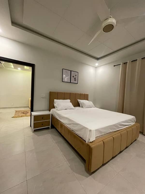 2 Bedroom Luxury Apartment For Rent in Zarkon Heights 16