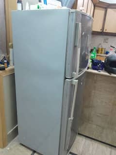 Dawlance Fridge For sale urgent