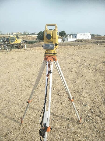 Land Surveyor With TotalStation 03193307245 7