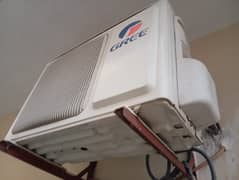 Gree AC for sale in Excellet working condition