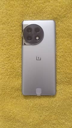 One Plus 11r