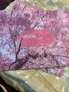 Almost New Huda Beauty Pallette 0