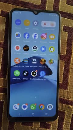 I am Selling my vivo Y21 With box