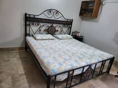 iron rod bed