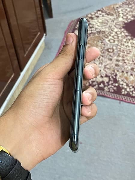 iPhone 11 Pro l PTA Approved 2
