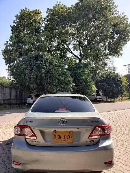 Toyota Corolla Altis 2014 5