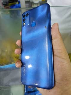 Infinix hot 10 play 4/64gb memory contact me Whatsapp 0325-8688071 0