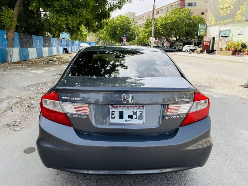 Honda Civic Ug 2015 Brandnew Condition 4