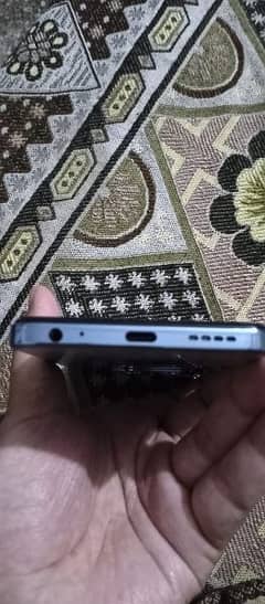 Infinix hot 40i 16 256