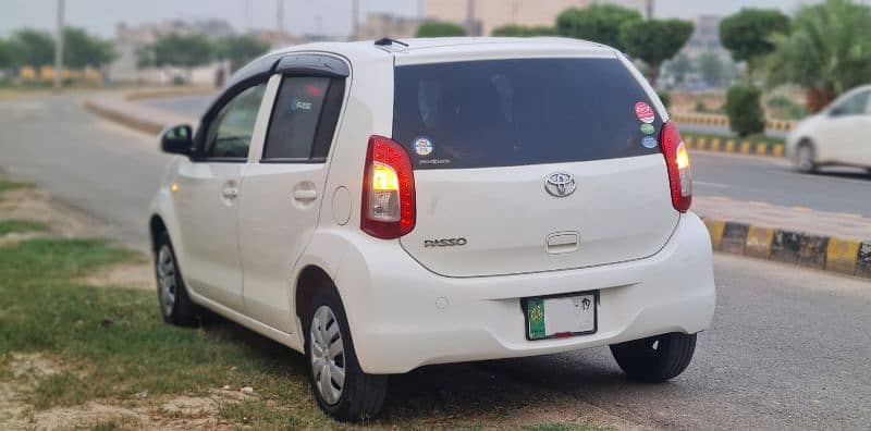 Toyota Passo 2015 5