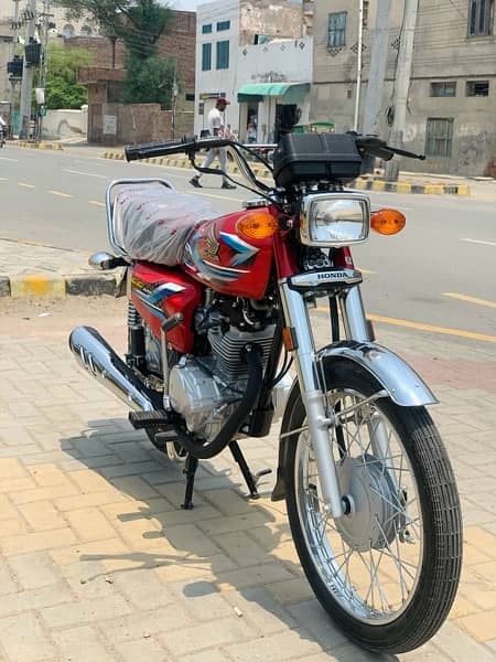 Honda 125 [2024] Model 5 Mahina nikli ha bike  Just 150km Driven Use 7