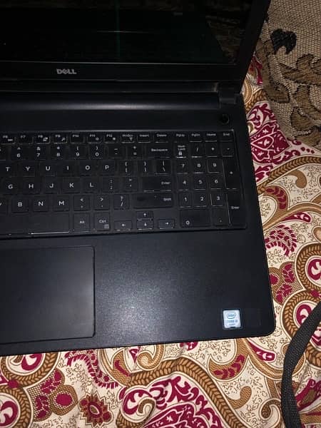 dell Model 5559 with Graphic card 1