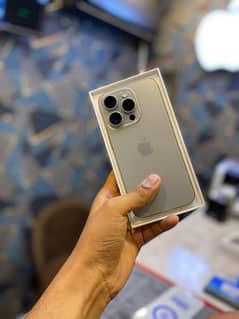 iPhone 15 pro factory unlock 256GB Natural titanium colour